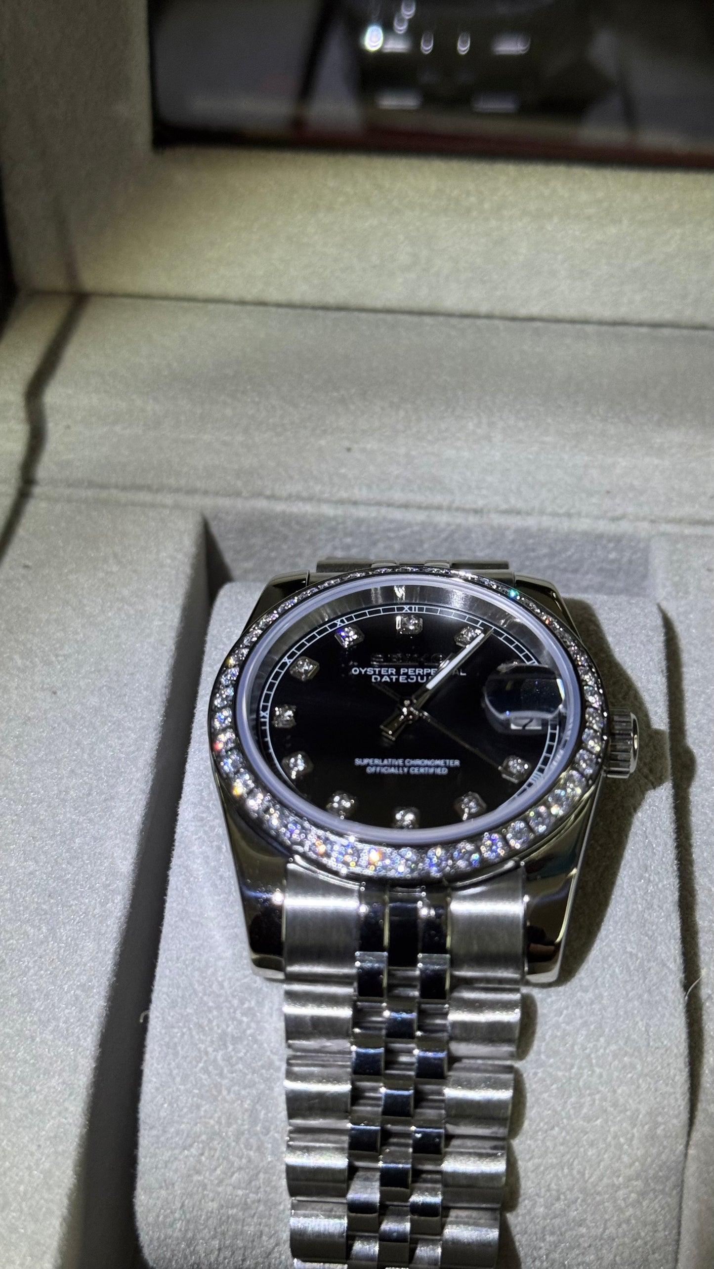 Shadow Diamond Dial Perpetual SeikoJust Diamond Bezel Stainless Steel
