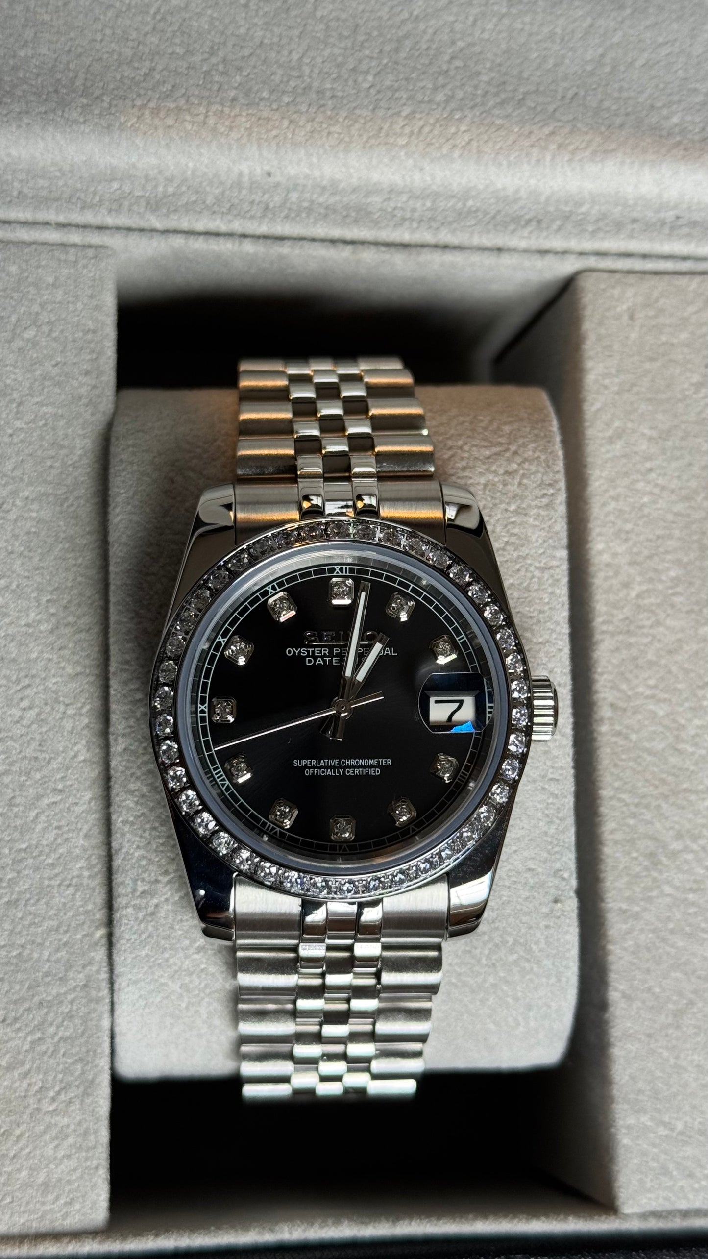 Shadow Diamond Dial Perpetual SeikoJust Diamond Bezel Stainless Steel