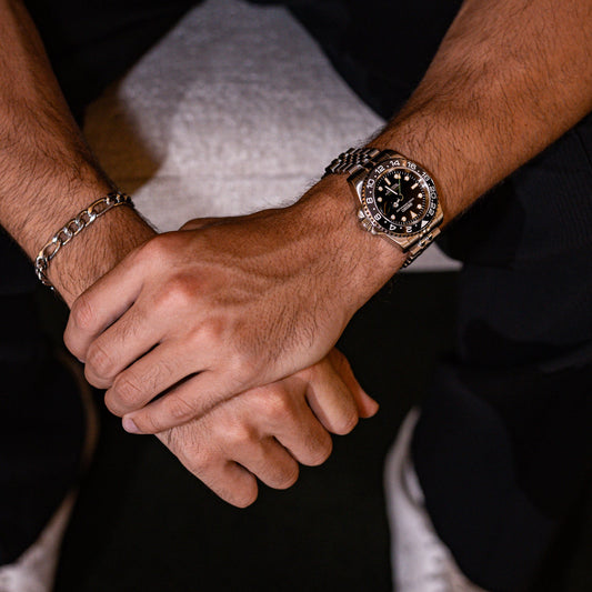 Bruce Wayne Perpetual GMT