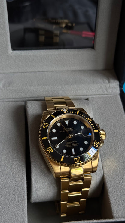 Black Dial Perpetual SeikoSub Gold