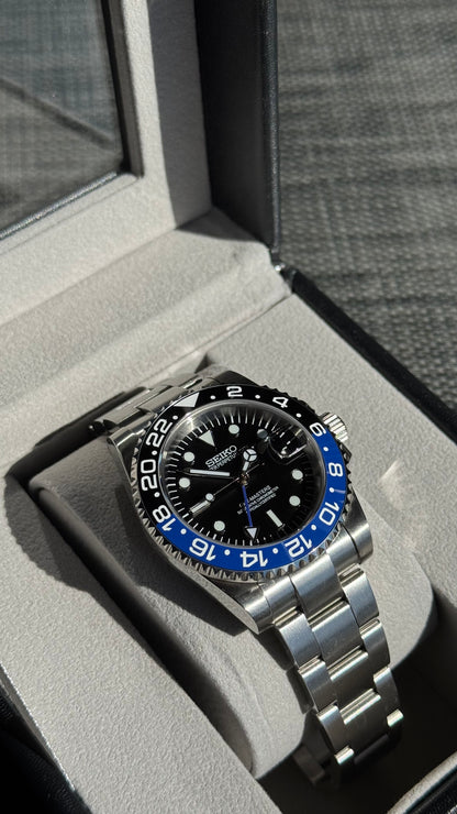 Batman & Batgirl Perpetual GMT