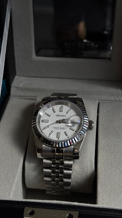 Old School White Dial SeikoPerpetual Stainless Steel