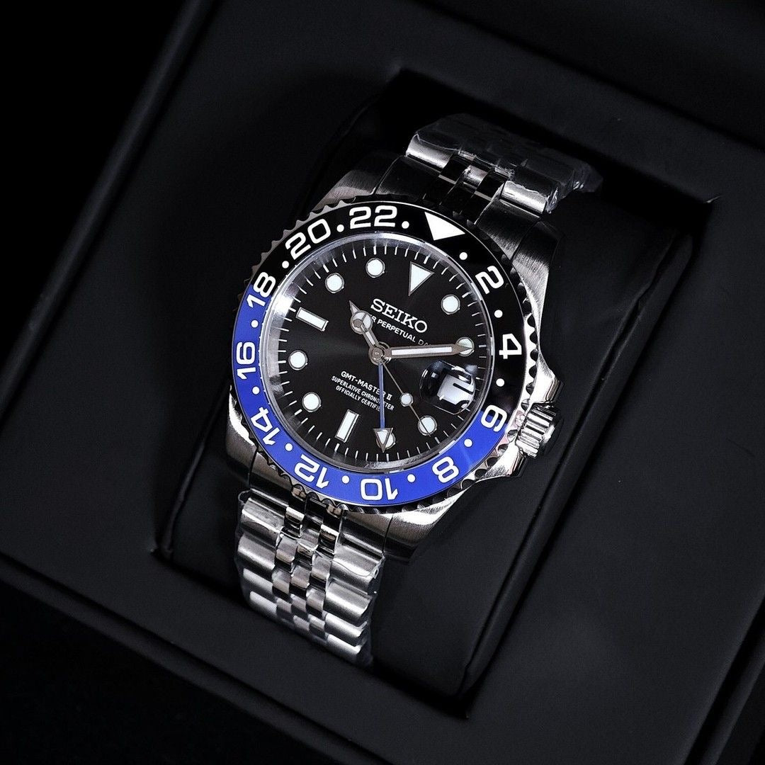 Batman & Batgirl Perpetual GMT