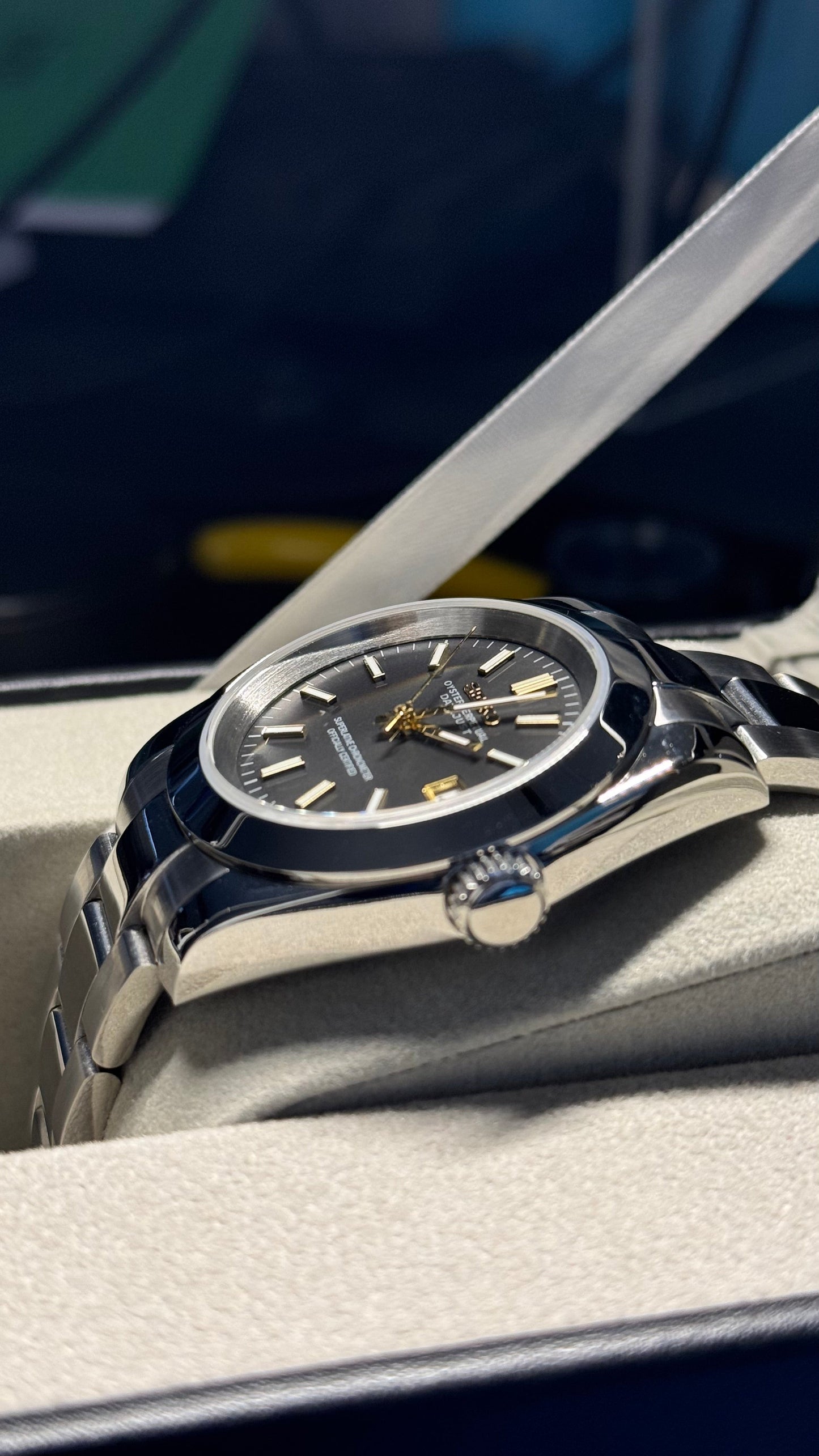 Black & Gold Dial PerpetualDate Stainless Steel Smooth Bezel