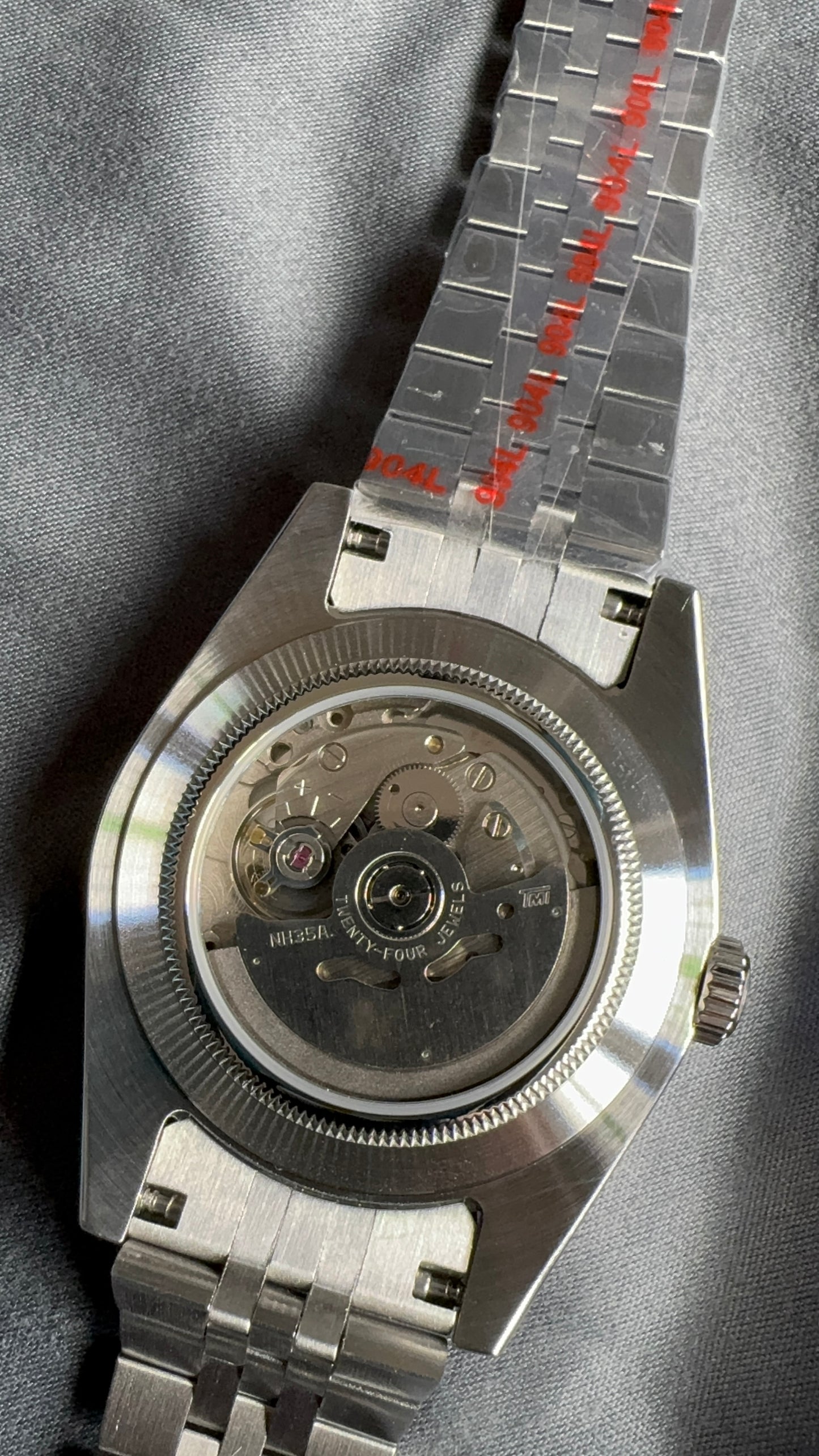 Snow White Perpetual SeikoDay Stainless Steel