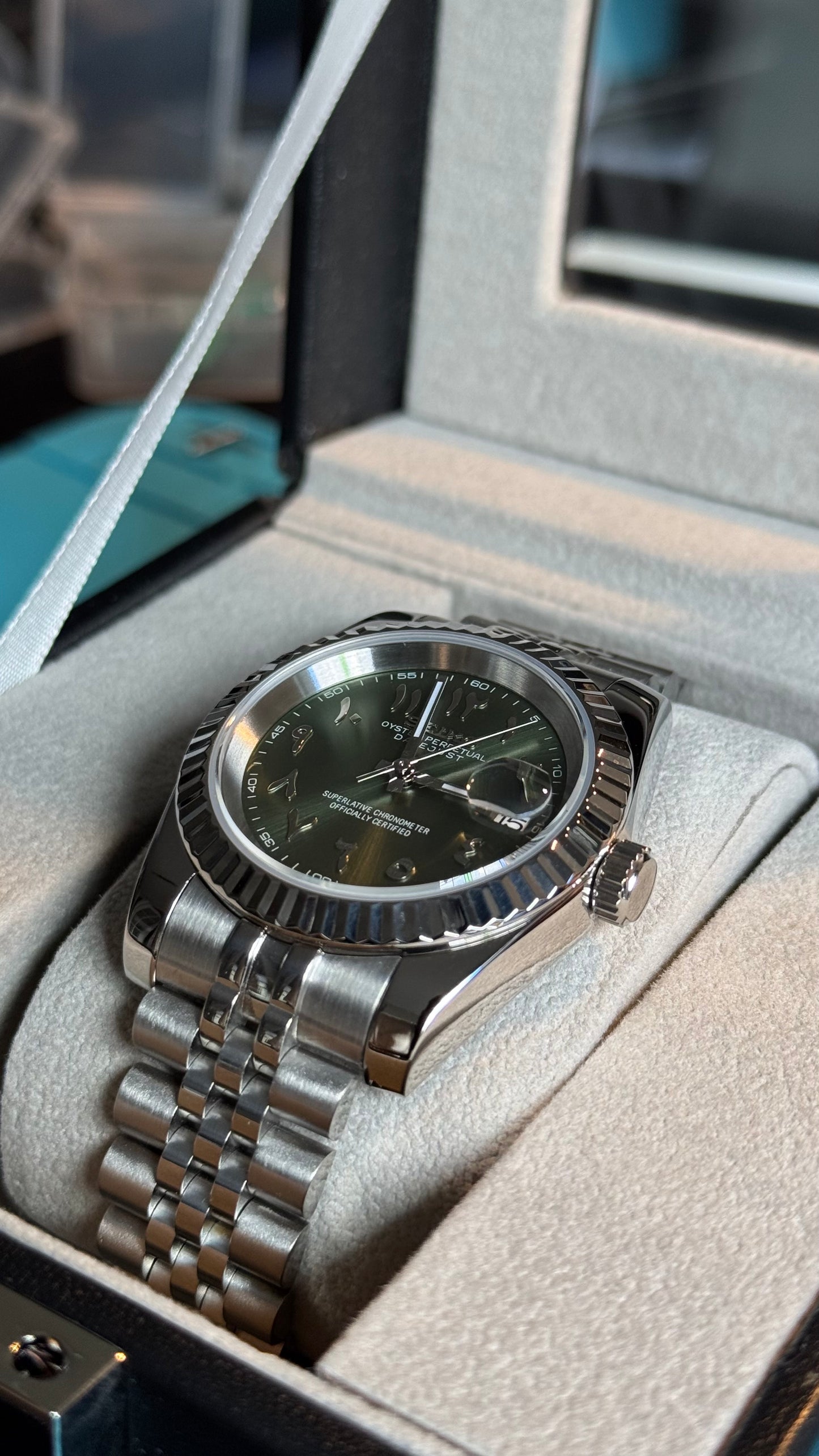 Olive Green Arabic Dial Perpetual SeikoJust Stainless Steel