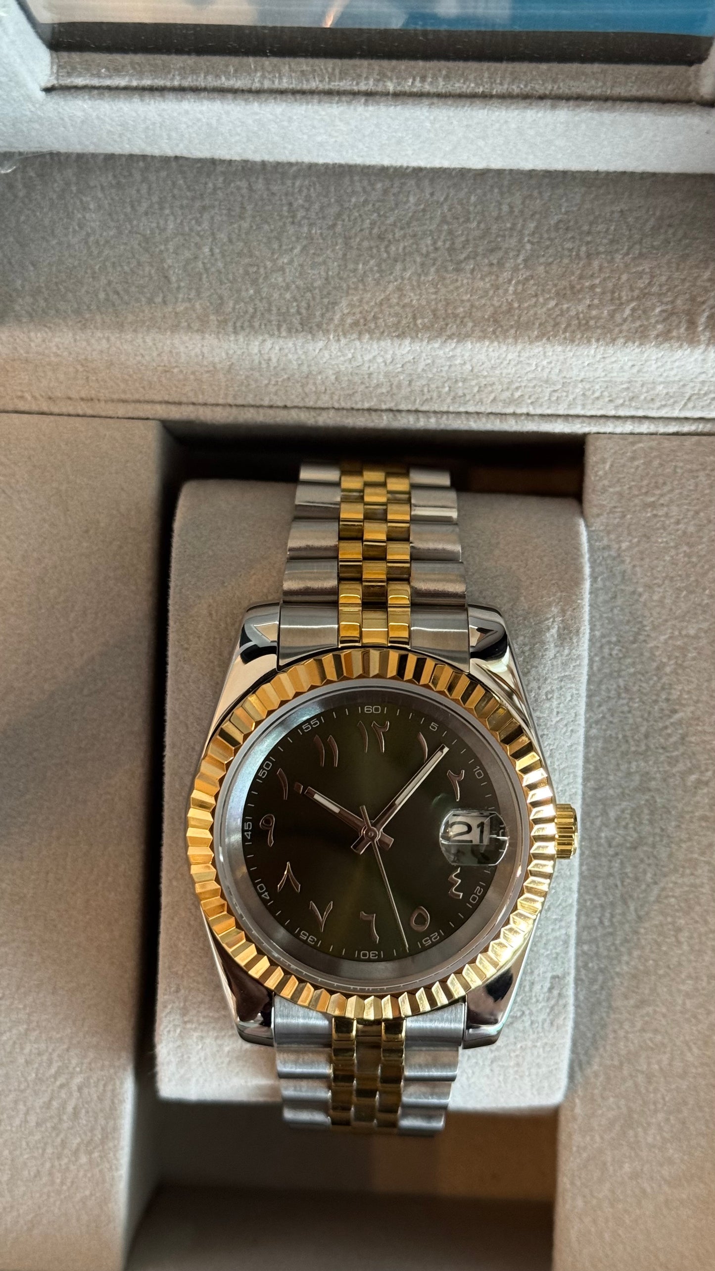 Attieh Arabic Dial PerpetualDate Two Tone