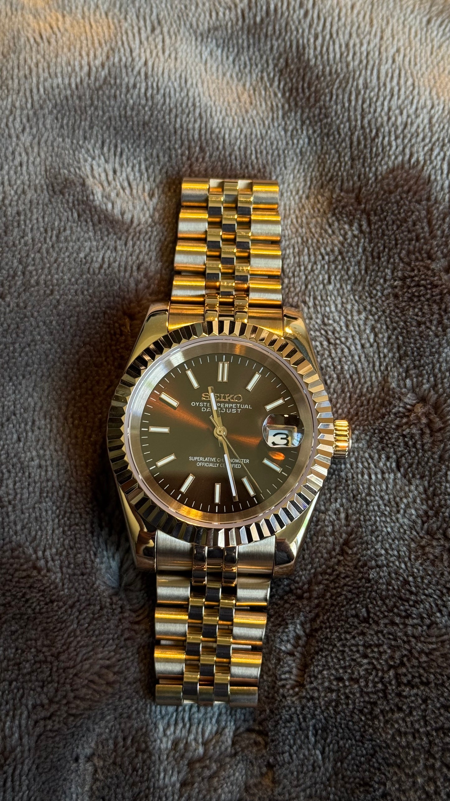 Chocolate Dial Perpetual SeikoJust Rose Gold