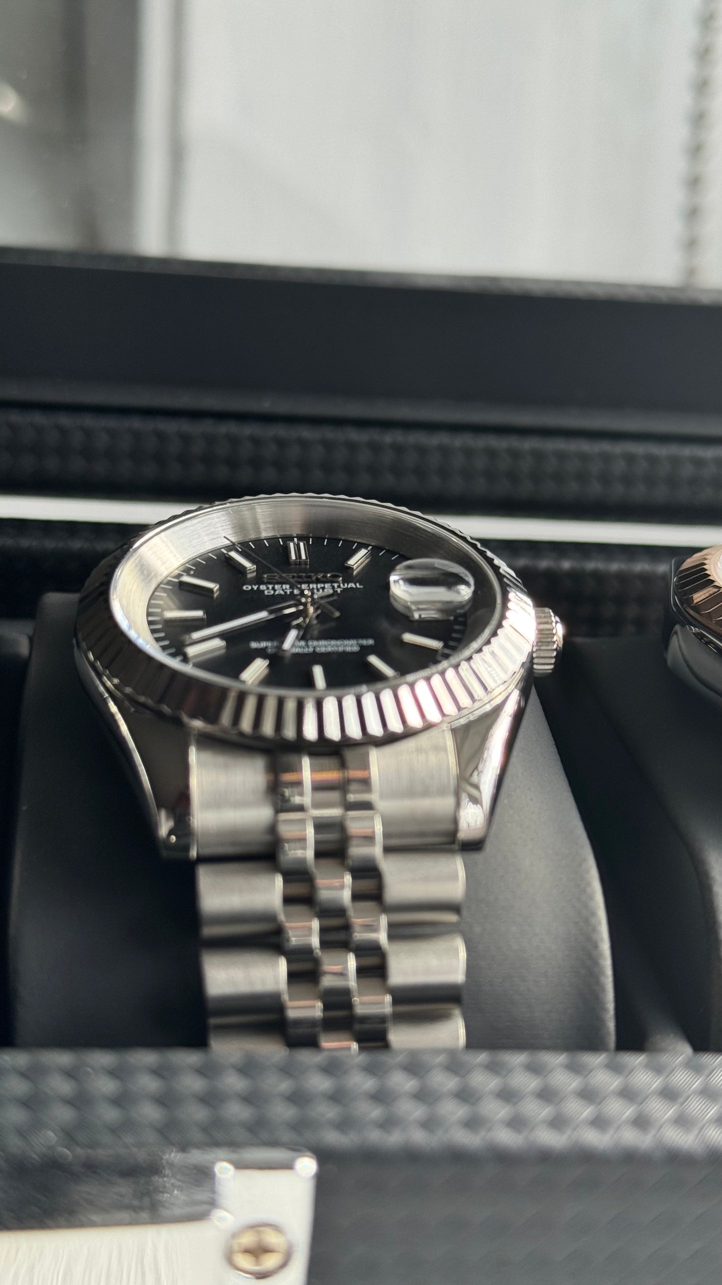 Classic Black Dial Perpetual SeikoJust Stainless Steel