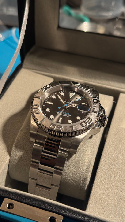 Platinum Dial Perpetual SeikoYacht Stainless Steel