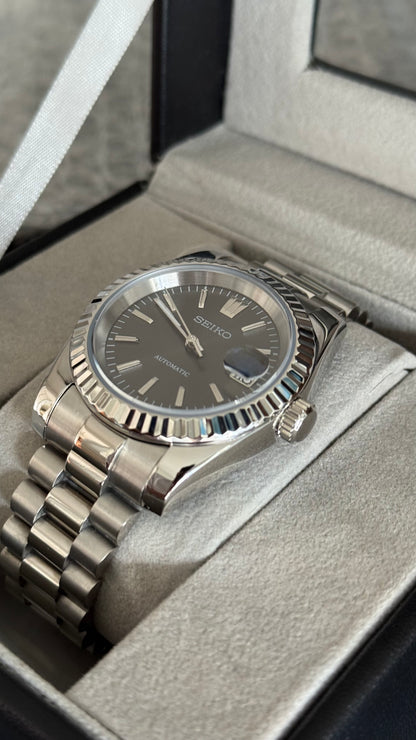 Thick Baton Platinum Dial Perpetual SeikoJust Stainless Steel