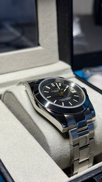 Black & Gold Dial PerpetualDate Stainless Steel Smooth Bezel