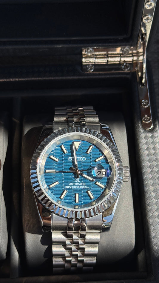 Blue Motif Dive Dial PerpetualDate Stainless Steel