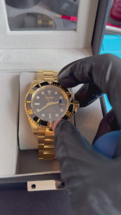 Black Dial Perpetual SeikoSub Gold