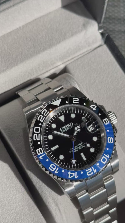 Batman & Batgirl Perpetual GMT