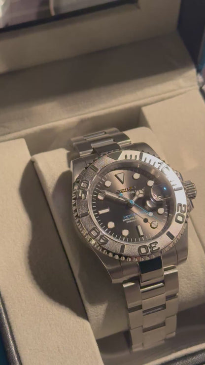 Platinum Dial Perpetual SeikoYacht Stainless Steel