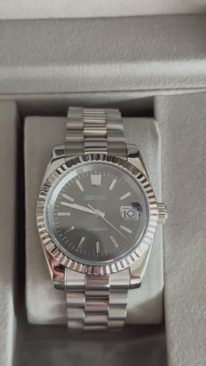 Thick Baton Platinum Dial Perpetual SeikoJust Stainless Steel
