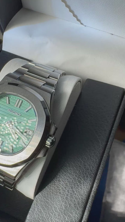 Tiffany Blue Perpetual SeikoNautilus Stainless Steel